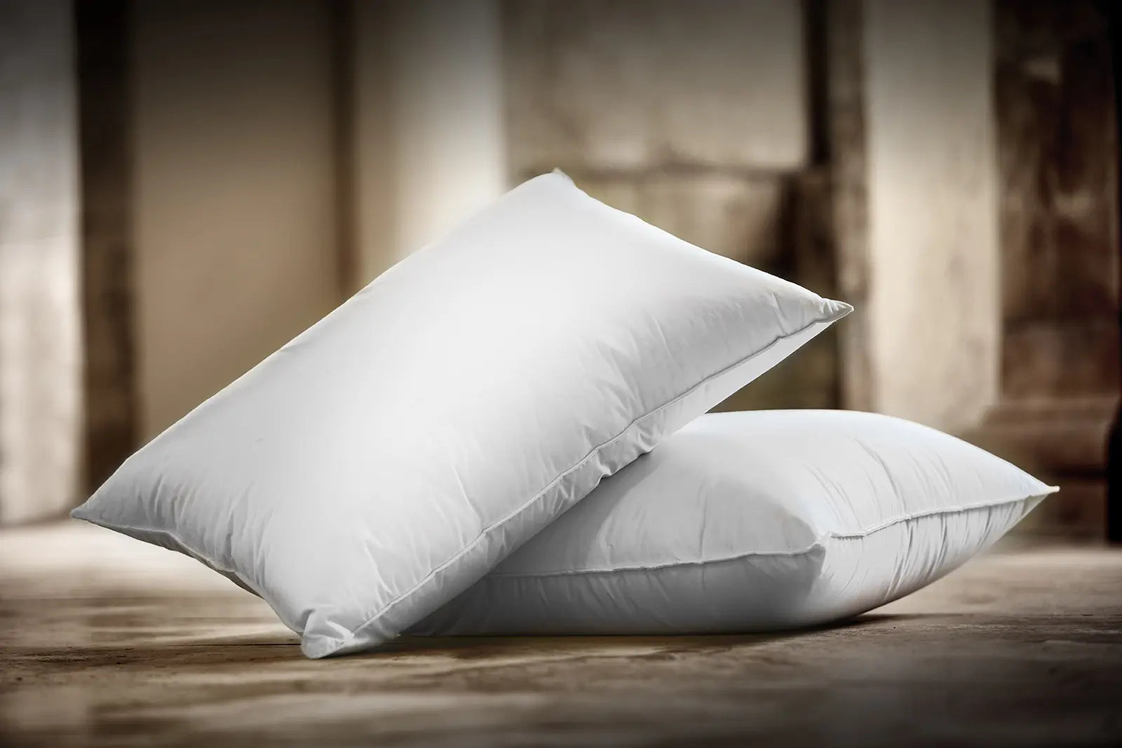 Luxury duck down firm pillow (50%)-1