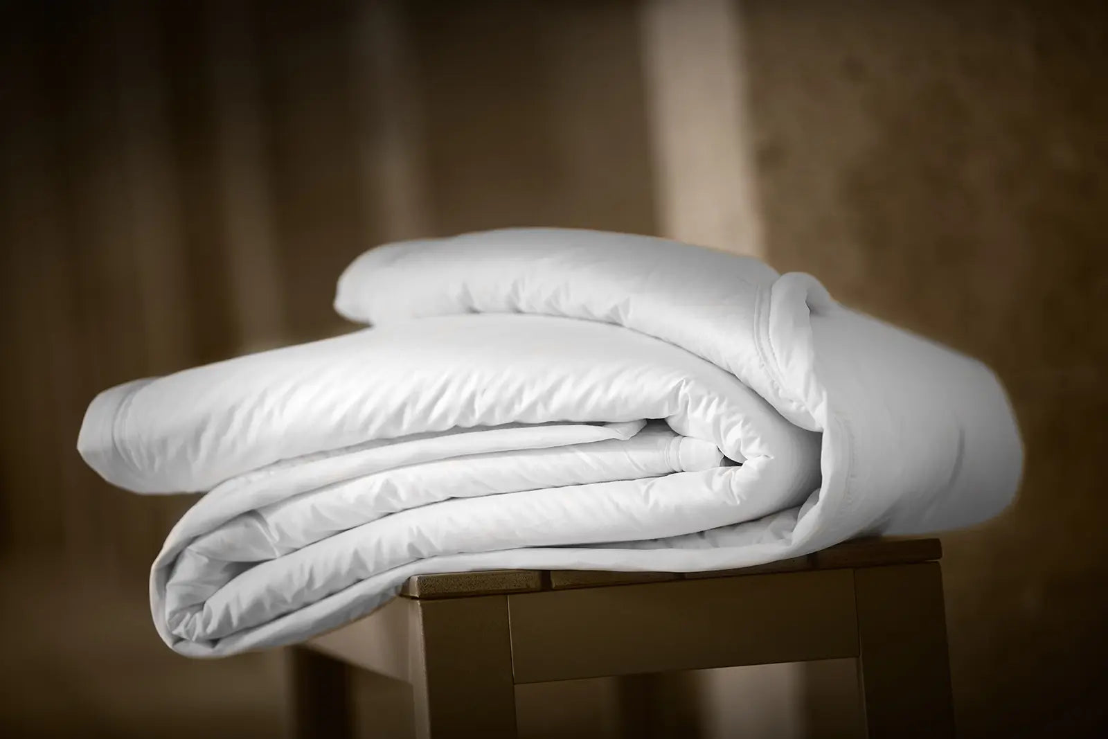 La couverture en soie : le confort absolu que mérite votre sommeil