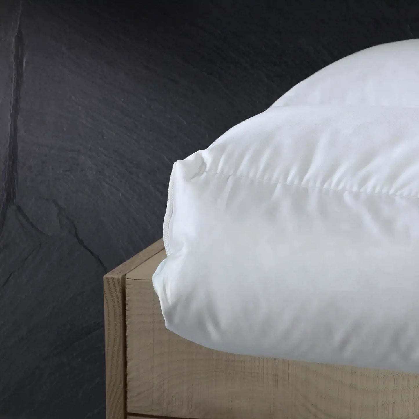 Détail de la couette Millésime Périgord en duvet d'oie