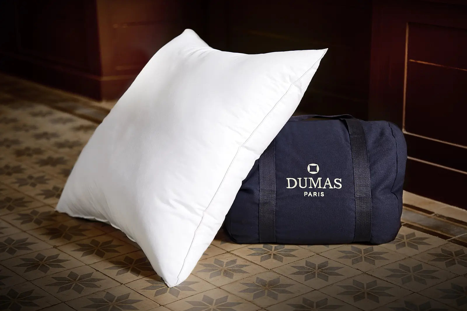maid France cushion ドガ Cushion Marie Antoinette — 48x48cm – Bruges shop