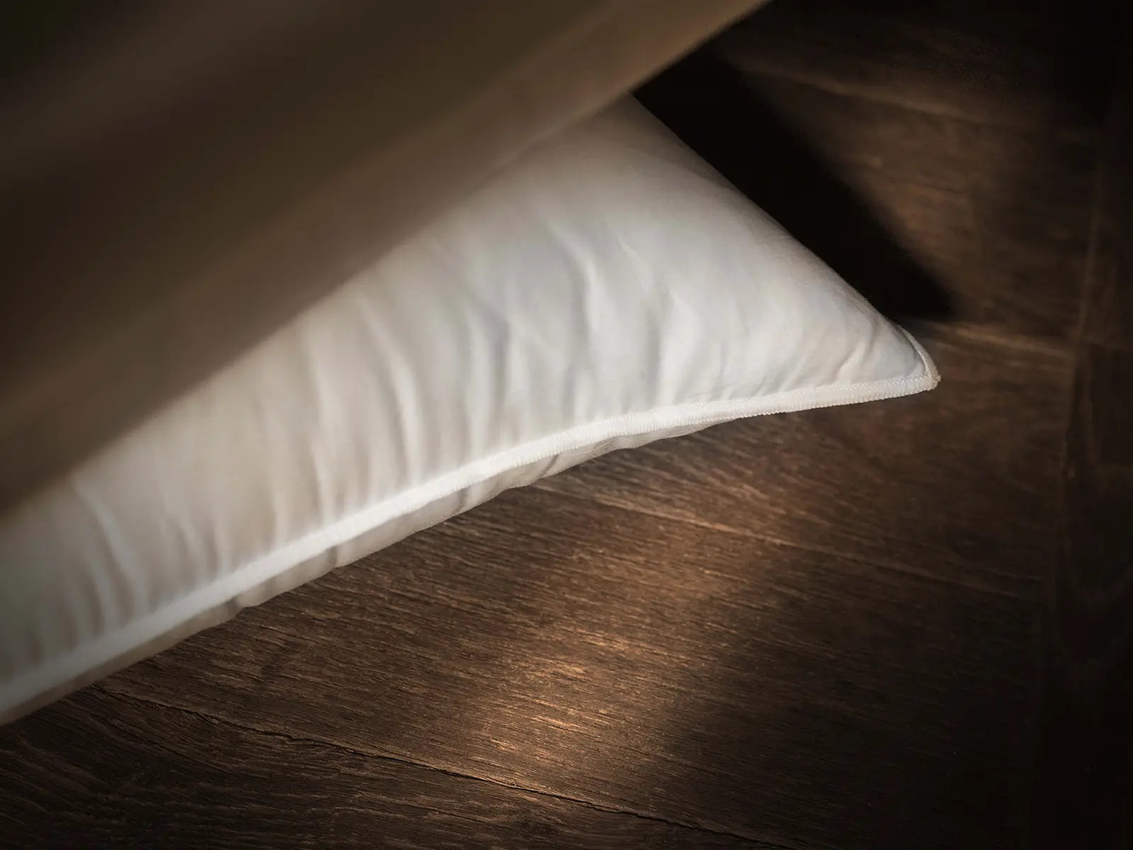 Soft pillow with 90% Moldovan goose down-2