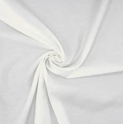 Le Polyester : Entre Performance Synthétique et Exigence de Manufacture